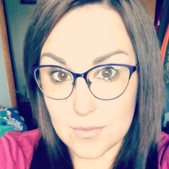 Meet your Posher, Manessah - Picture 1 of 1